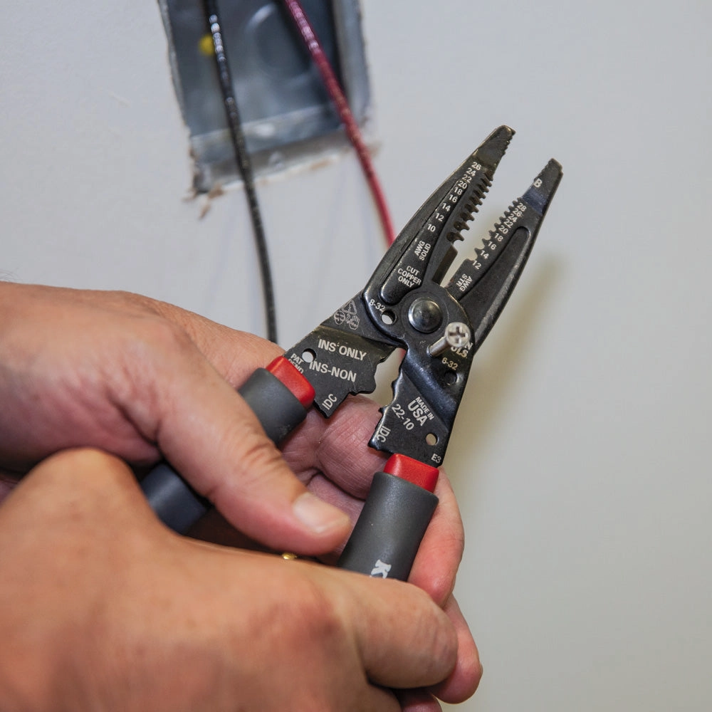 Klein Tools 1019 Klein-Kurve Wire Stripper/Crimper Multi-Tool