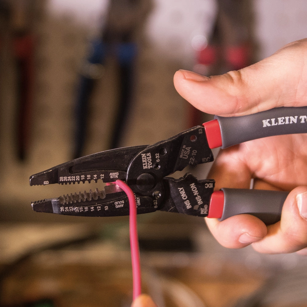Klein Tools 1019 Klein-Kurve Wire Stripper/Crimper Multi-Tool