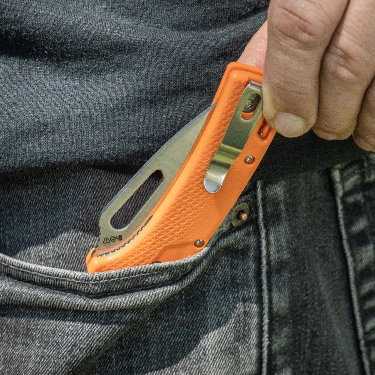 Klein Tools OFK000ORT KTO Resurgence Fishing Pocket Knife, Drop Point Blade, Orange Handle