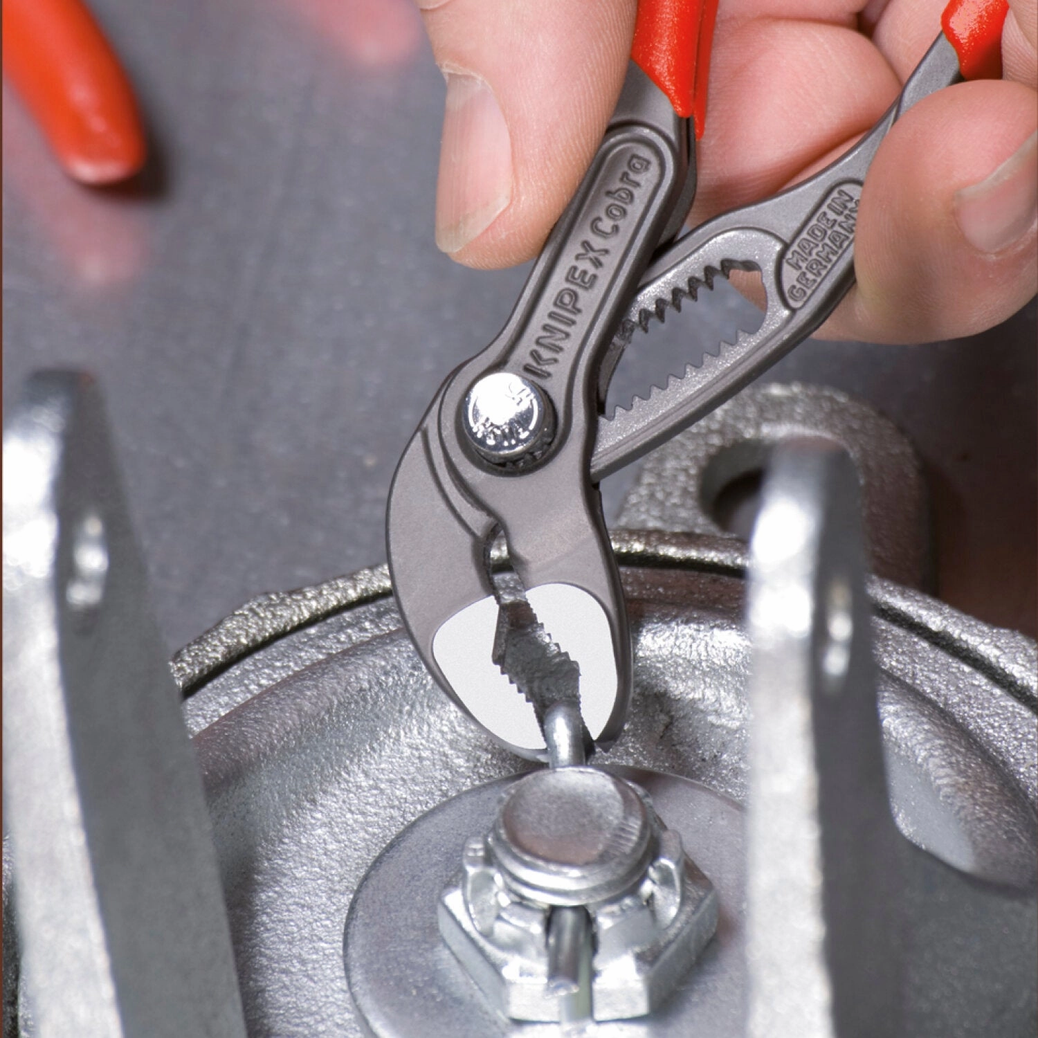 Knipex 87 01 125 SBA Cobra Water Pump Pliers