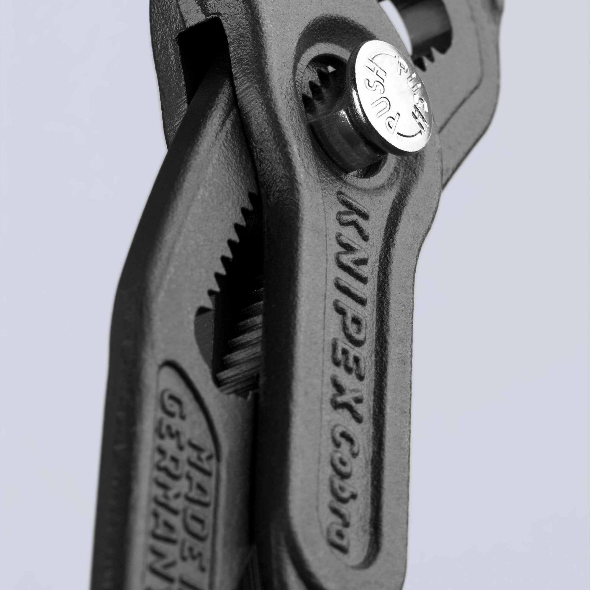 Knipex 87 01 180 7 1/4" Cobra Water Pump Pliers