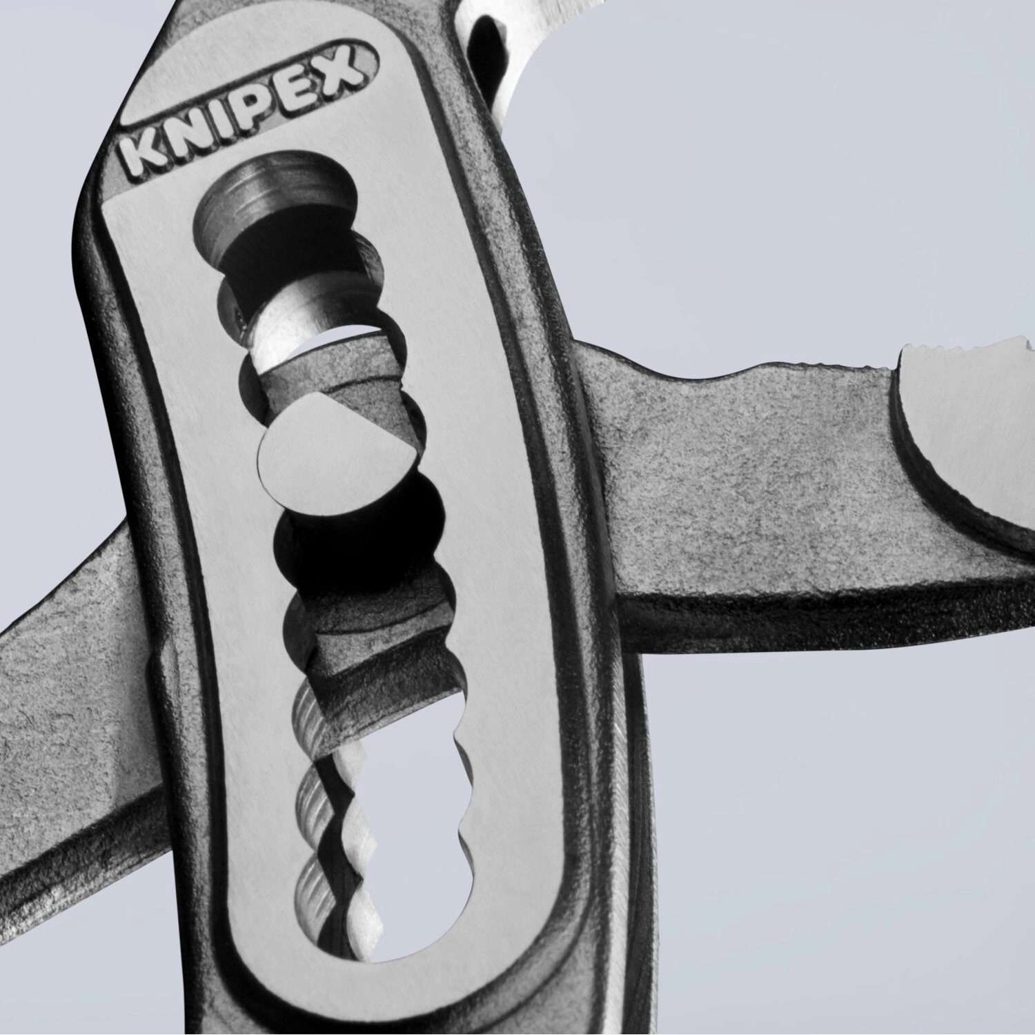 Knipex 88 01 250 SBA 10" Alligator Water Pump Pliers