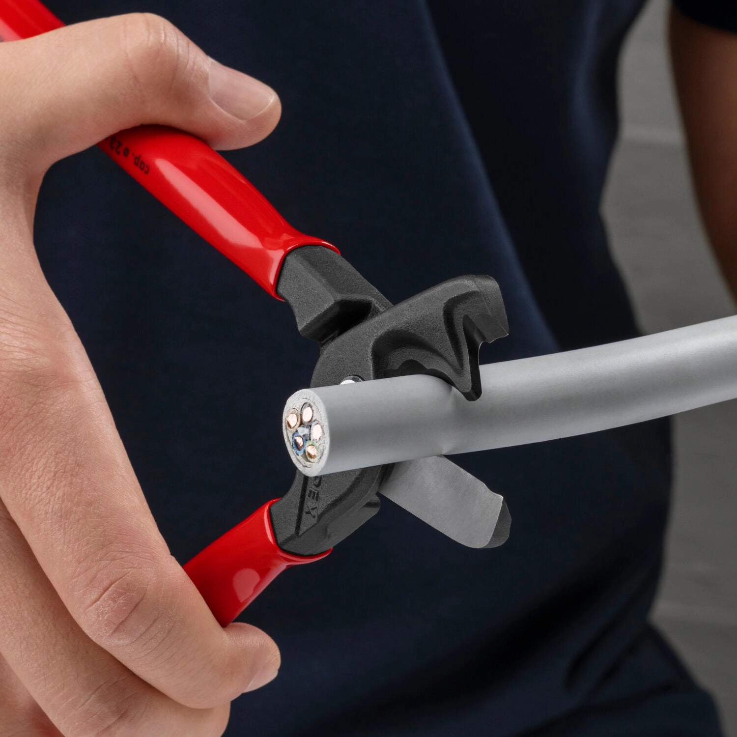Knipex 95 11 225 StepCut XL Cable Shears, 9"