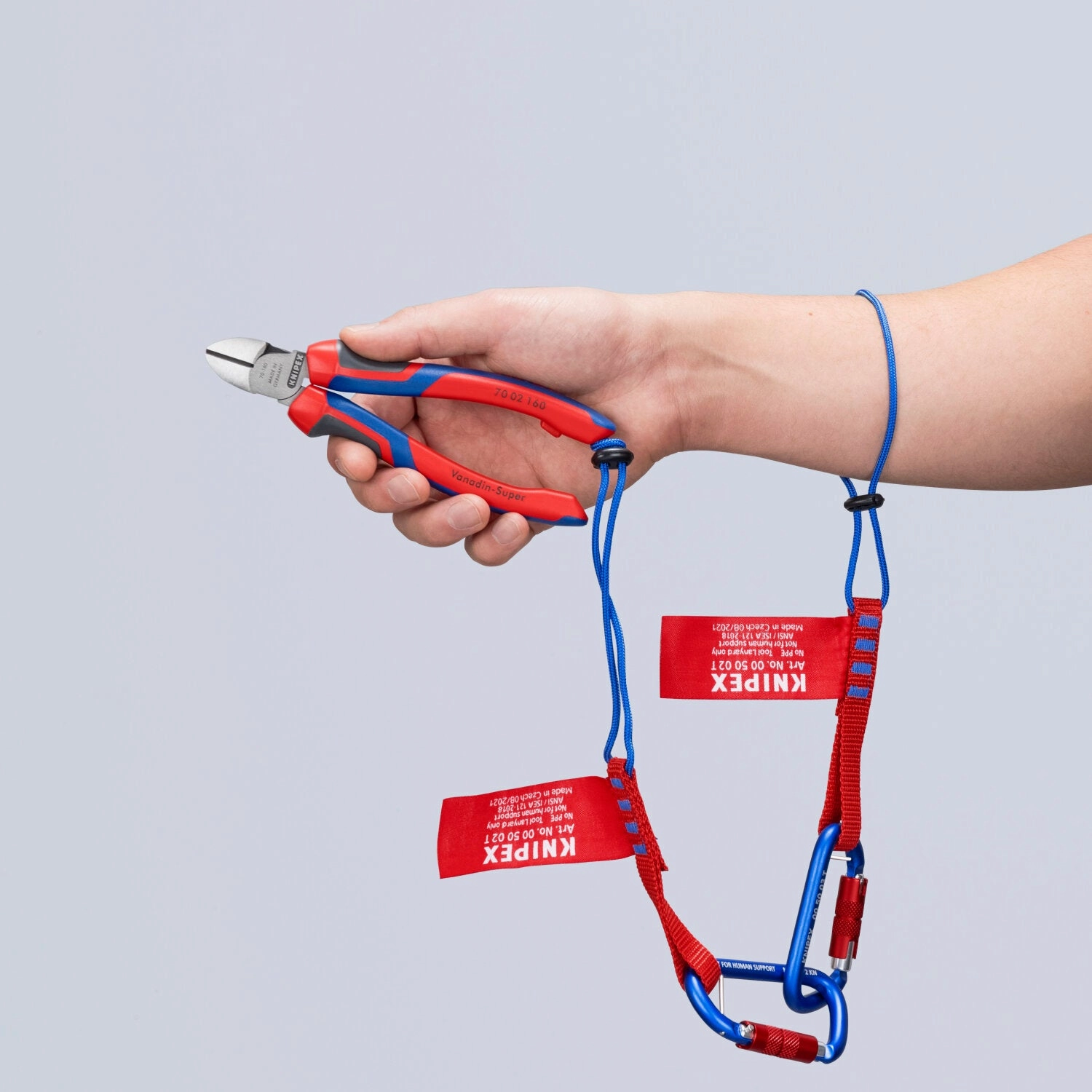 Knipex 95 12 225 KnipeXtend 9" StepCut XL Cable Shear